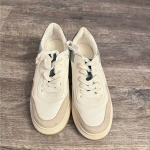 Universal Thread White and Tan Sneakers